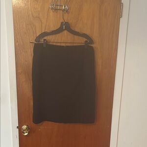 Ivanka Trump Elegant Black Pencil Skirt. Size 14. Like new
